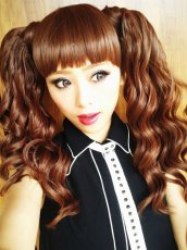 画像4: 《税抜き6900円お買い上げのお客様プレゼント》マジックポニーテール☆ふわふわウェーブ【TBK（SALAシリーズ）&マロンブラウン＆ナチュラルオレンジブラウン＆016R】※着用カラーは【マロンブラウン】 (4)