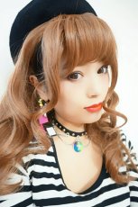 画像4: 《税抜き6900円お買い上げのお客様プレゼント》サイド付き☆ガーリーラウンドカールバング【全4色】 (4)