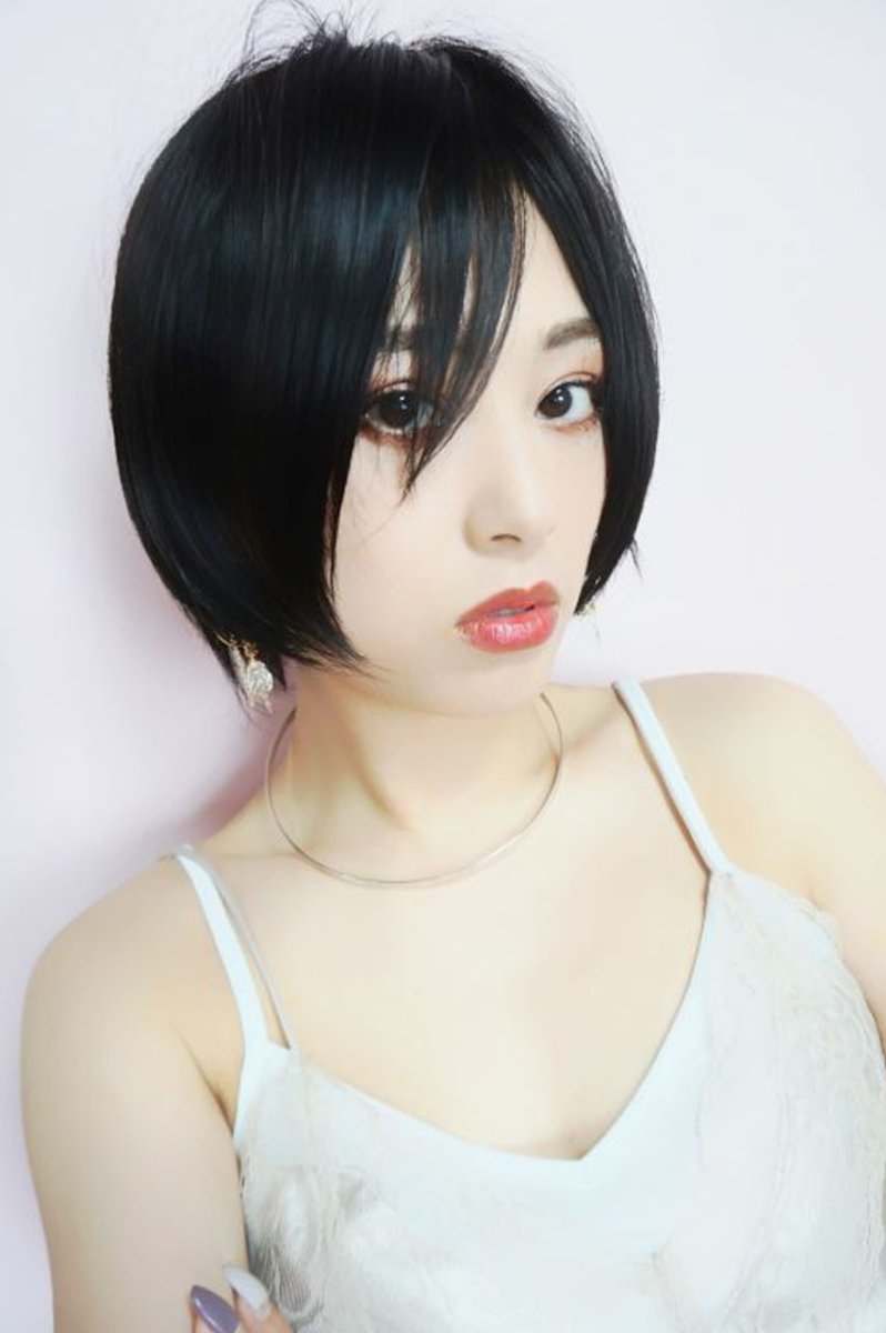 画像9: 《Sサイズ展開有》大人可愛い✩美フォルムレイヤーショートボブ【ブラック】　 (9)