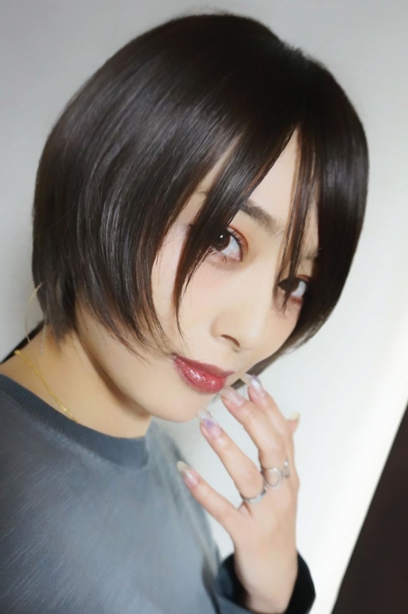 画像17: 《Sサイズ展開有》大人可愛い✩美フォルムレイヤーショートボブ【002R】  (17)