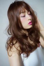 画像7: ふかし加工☆オルチャン風シースルーバングフェミニンカールロング【根元黒染め×マロンブラウン】 (7)