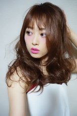画像11: ふかし加工☆オルチャン風シースルーバングフェミニンカールロング【根元黒染め×マロンブラウン】 (11)