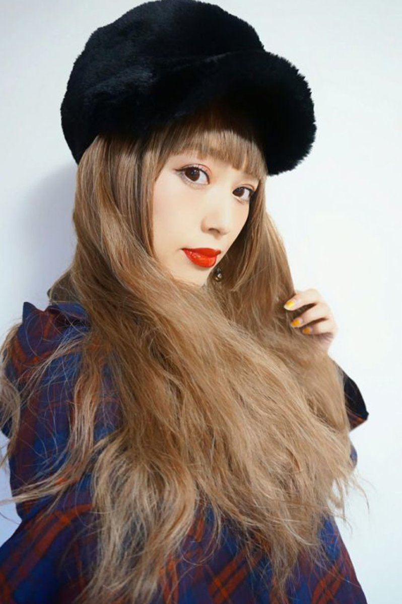 画像11: 【SALE】姫カット☆ふわふわCandyウェーブロング【シフォンベージュ】 (11)