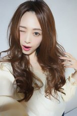 画像3: 専用ページ：ふかし加工☆ヌーディカジュアルウェーブロング【根元黒染め×マロンブラウン】 (3)