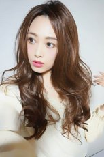 画像7: 専用ページ：ふかし加工☆ヌーディカジュアルウェーブロング【根元黒染め×マロンブラウン】 (7)