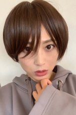 画像12: 人毛mix☆リアルスキン☆総レース大人ショート【マロンブラウン】 (12)