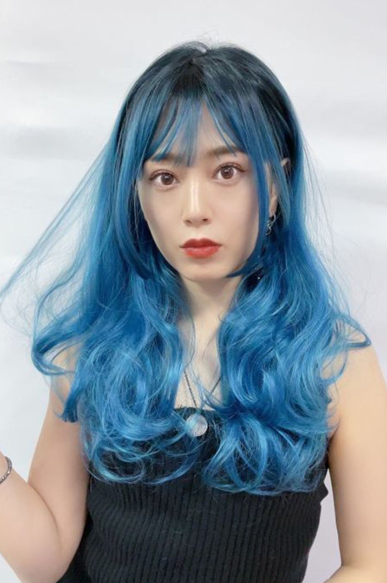 画像18: 《SALE》ふかし加工☆オルチャン風シースルーバングフェミニンカールロング【根元黒染め×ピーコック・グリーン×マゼラン・ブルー】 (18)