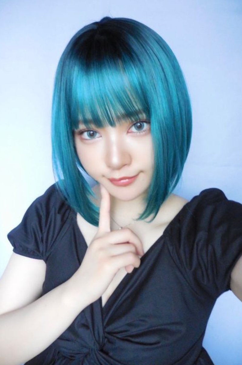 画像5: 【SALE】シースルーバング☆前下がりクラシカルボブ【根元黒染め×エメラルドグリーン】 (5)