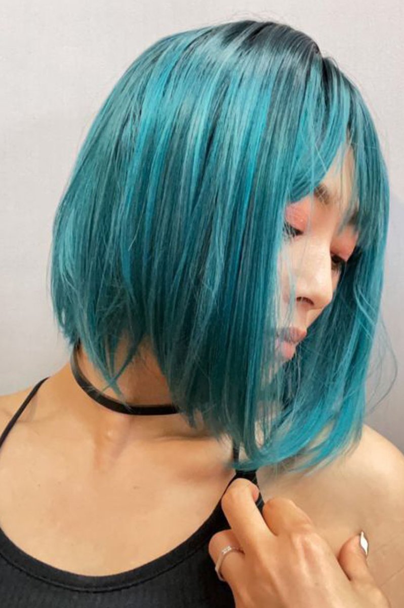 画像20: 【SALE】シースルーバング☆前下がりクラシカルボブ【根元黒染め×エメラルドグリーン】 (20)