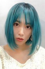 画像13: 【SALE】シースルーバング☆前下がりクラシカルボブ【根元黒染め×エメラルドグリーン】 (13)