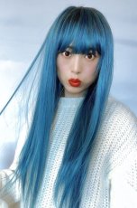 画像5: 【SALE】幅広つむじ☆ぱっつん前髪ブラントカットストレートロング【根元ブラックmix×ピーコック・グリーン×マゼラン・ブルー】　　 (5)