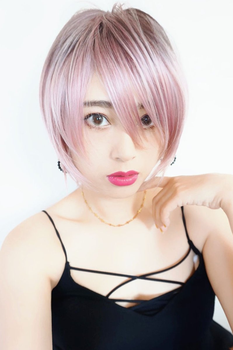 画像11: 《Sサイズ展開有》大人可愛い✩美フォルムレイヤーショートボブ【根元黒mix×シュガーピンク】  (11)