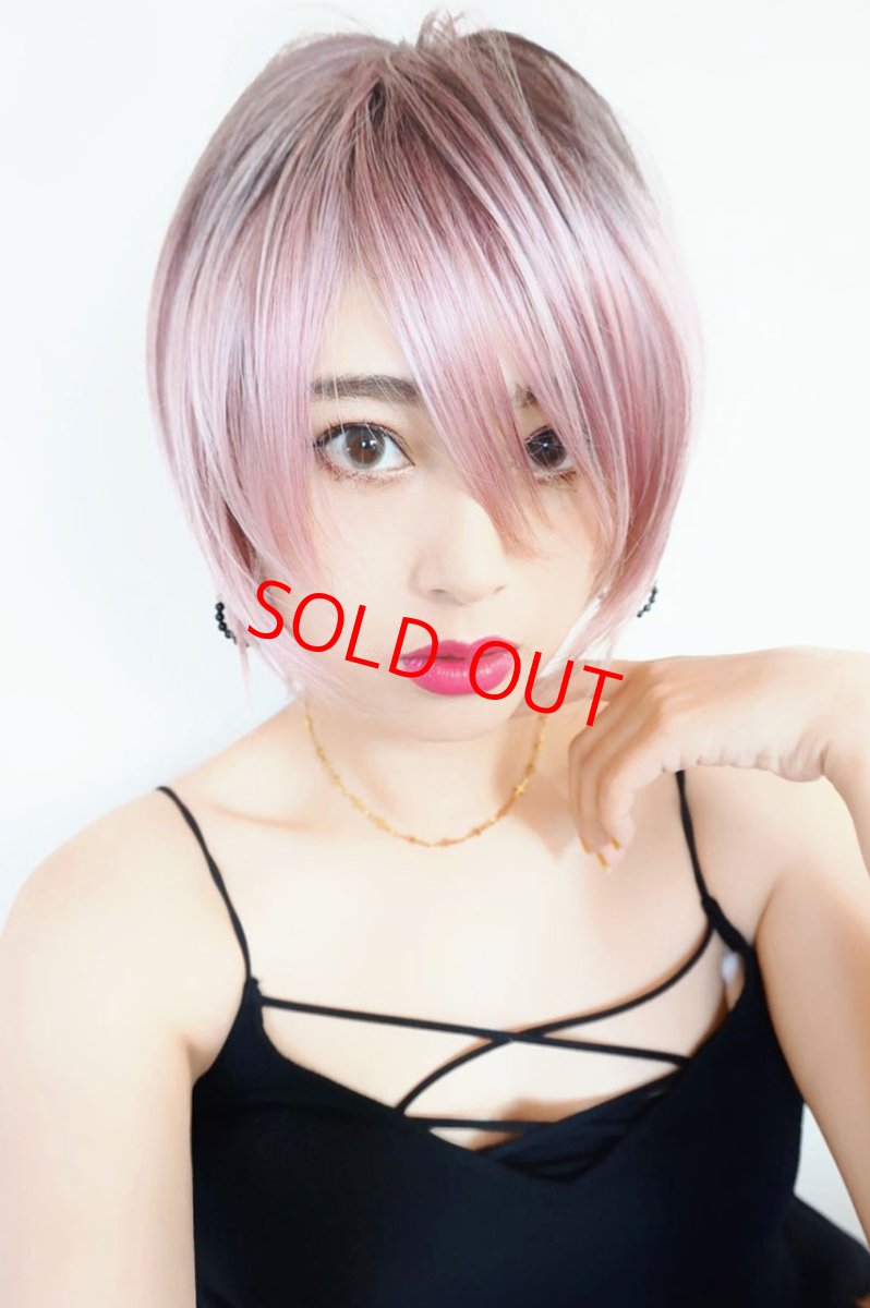 画像11: 《Sサイズ展開有》大人可愛い✩美フォルムレイヤーショートボブ【根元黒mix×シュガーピンク】  (11)