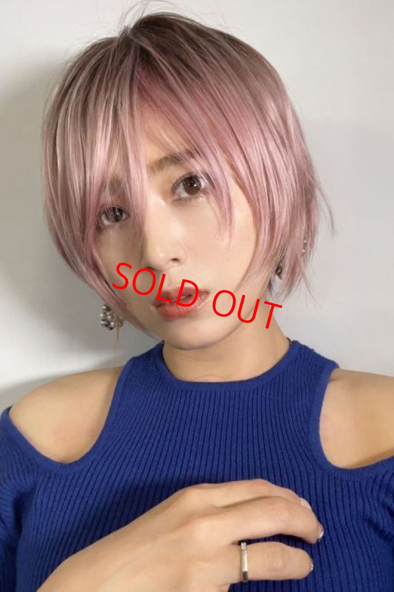 画像4: 《Sサイズ展開有》大人可愛い✩美フォルムレイヤーショートボブ【根元黒mix×シュガーピンク】  (4)
