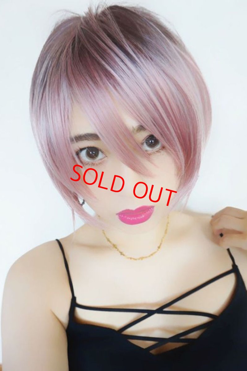 画像9: 《Sサイズ展開有》大人可愛い✩美フォルムレイヤーショートボブ【根元黒mix×シュガーピンク】  (9)