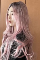 画像8: 【SALE】ふかし加工☆ヌーディカジュアルウェーブロング【根元黒染め×シュガーピンク】 (8)