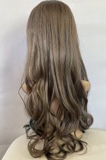 画像15: 【SALE】眉上バング☆姫カット☆ロリータゆるウェーブロング【スモーキーグレージュ×インナーカラーブルー＆ピンク】 (15)