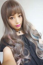 画像12: 【SALE】眉上バング☆姫カット☆ロリータゆるウェーブロング【スモーキーグレージュ×インナーカラーブルー＆ピンク】 (12)