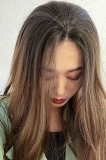 画像15: front lace wig☆センターパート☆ワンレンストレートロング【根元黒染め×ベーシックブラウン】 (15)
