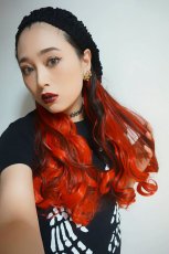 画像5: 《税抜き6900円お買い上げのお客様プレゼント》襟足ウィッグ☆グラデーション2トーンゆるカールロング【全２色】 (5)