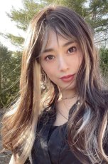 画像18: 【SALE】ふかし加工☆フリンジバング＆サイドインナーカラーゆるカールロング【002R×インナーカラープラチナゴールド】 (18)