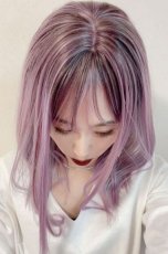 画像17: 切りっぱなしストレートセミロング【根元黒染め×スモーキーラベンダー×クリームソーダmix】 (17)