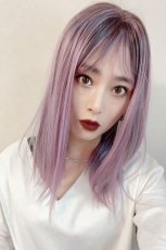 画像20: 切りっぱなしストレートセミロング【根元黒染め×スモーキーラベンダー×クリームソーダmix】 (20)