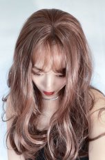 画像4: front lace wig☆シースルーエアリーバングウォームウェーブロング【マロングラッセ】 (4)