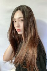 画像4: front lace wig☆センターパート☆ワンレンストレートロング【根元黒染め×ショコラブラウングラデ】 (4)
