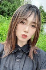 画像13: front lace wig☆エアリーバングCカールロブ【根元黒染め×キャラメルベージュ】 (13)