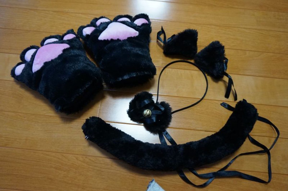画像10: ≪廃盤特価≫萌え猫変身4点セット☆鈴付き猫耳カチューシャ＆肉球グローブ＆しっぽセット＆鈴付き首輪 (10)