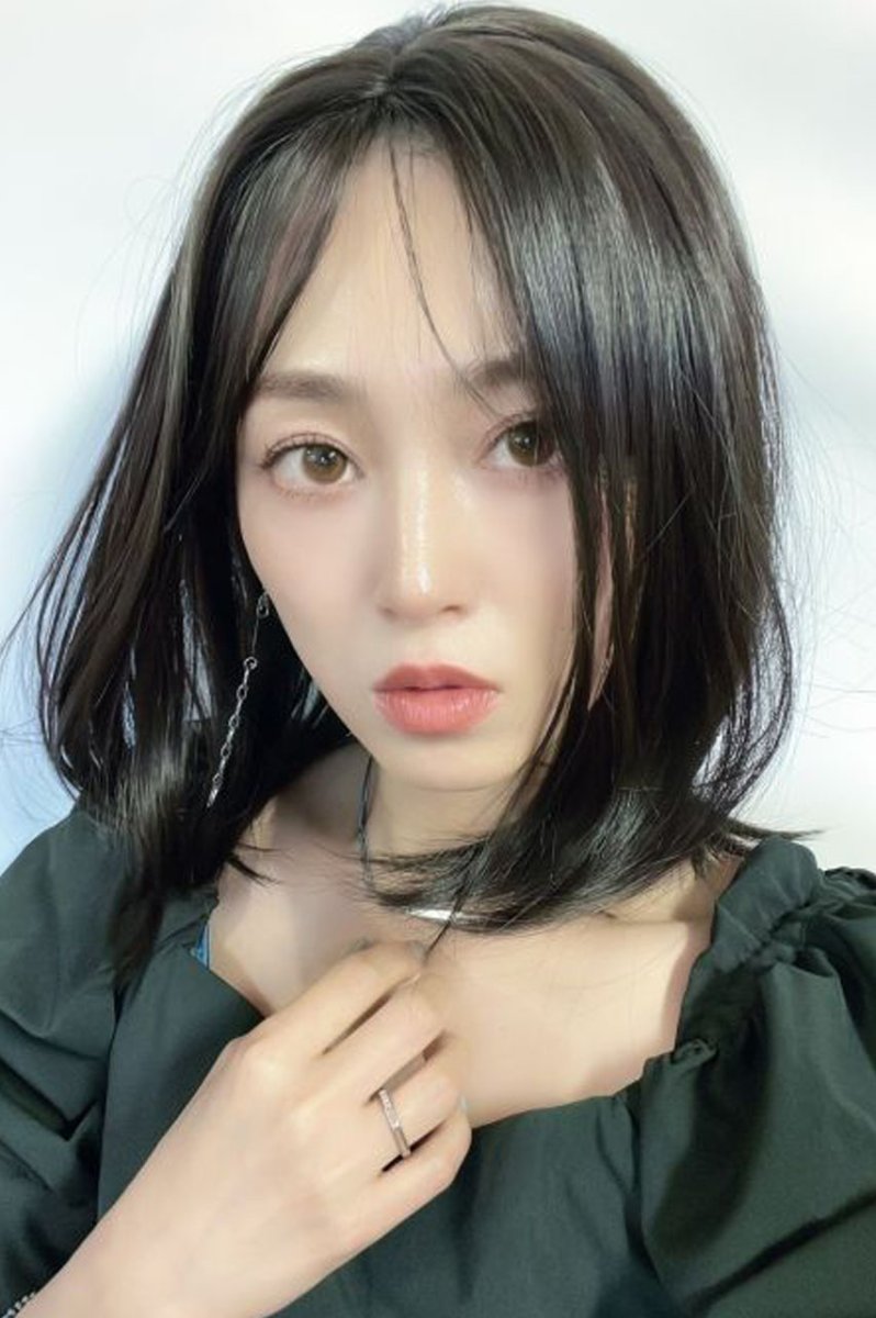 画像7: front lace wig☆エアリーバングCカールロブ【アッシュブラック】 (7)