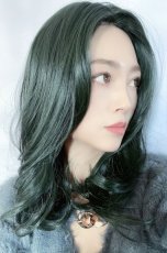 画像6: 【SALE】Ｉ型レース✰センターパートS字カールミディ【根元黒染め×グリーンブラック】 (6)