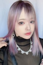 画像4: 切りっぱなしストレートセミロング【根元黒染め×スモーキーラベンダー×クリームソーダmix】 (4)