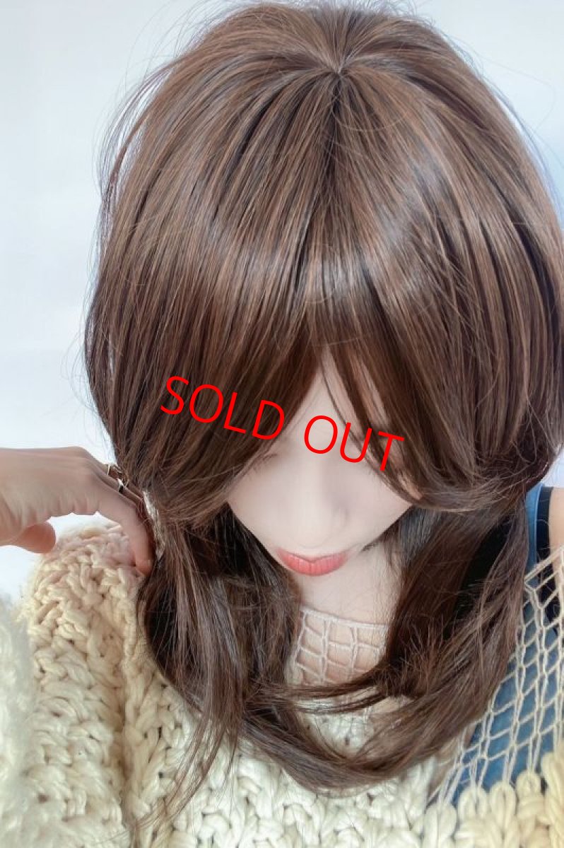 画像10: 幅広つむじ☆斜め分けフェミニンマッシュレイヤーミディ【ロイヤルブラウン】　 (10)