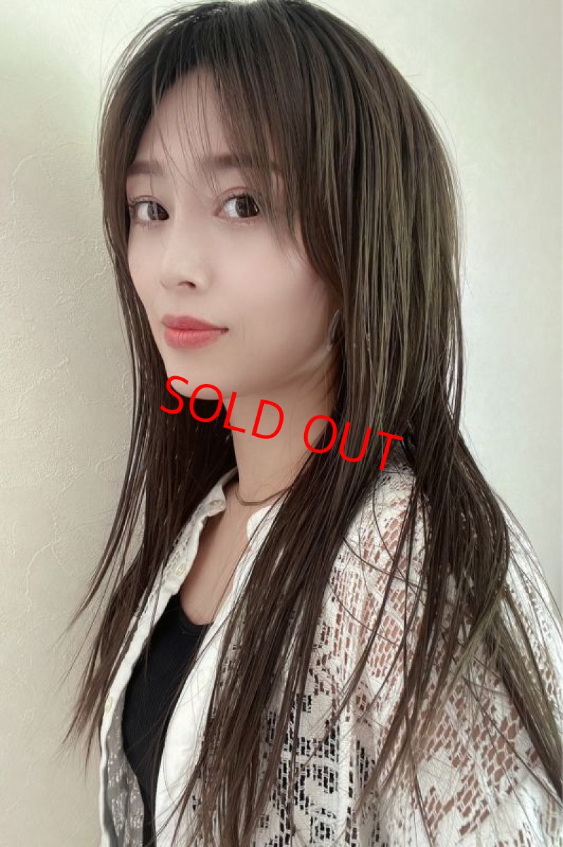 画像2: wideskinフェイスレイヤーカットロング【根元黒染め×フォギーグレージュ】  (2)