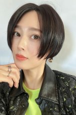 画像4: front ＆つむじlace wigセンターパートミニマムショート【ナチュラルブラック】 (4)