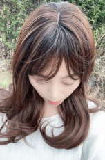 画像4: 幅広I型つむじ☆angelicワンカールセミロング【根元黒mix×マロンブラウン】 (4)