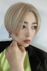 画像33: front ＆つむじlace wigセンターパートミニマムショート【ナチュラルブラック】 (33)