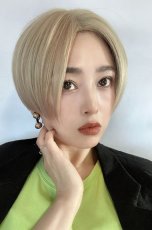 画像36: front ＆つむじlace wigセンターパートミニマムショート【ナチュラルブラック】 (36)