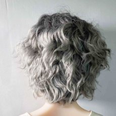 画像4: 韓国風波巻きツイスパウルフショート【gray】 (4)