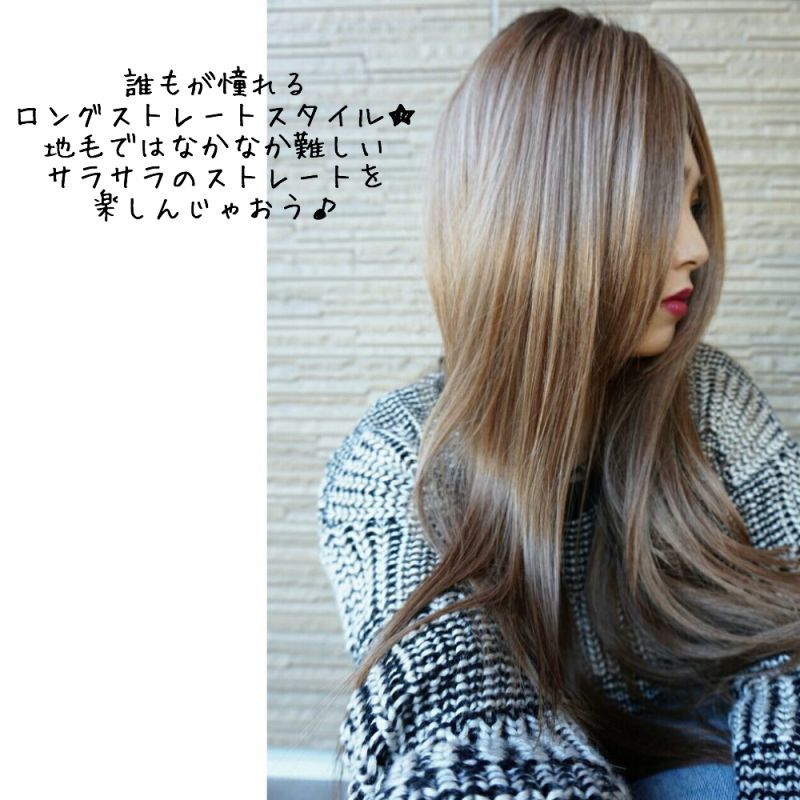 自然な分け目のセンター分けは珍しい 根元黒mixでより自然な生え際を演出