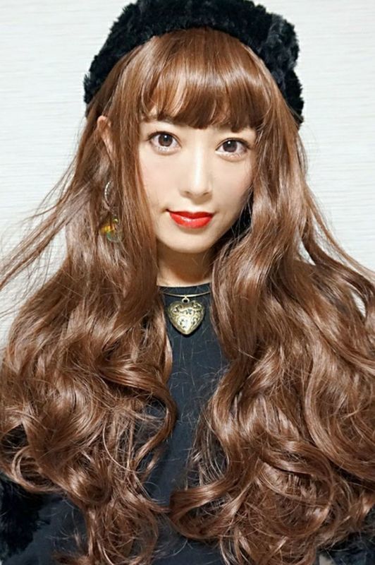姫カットで小顔効果抜群なヘアスタイル デザイン 高品質なウィッグはsugarcranzで