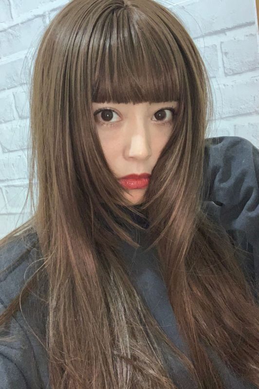 姫カットで小顔効果抜群なヘアスタイル デザイン 高品質なウィッグはsugarcranzで 姫カットで小顔効果抜群なヘアスタイル デザイン 高品質なウィッグはsugarcranzで